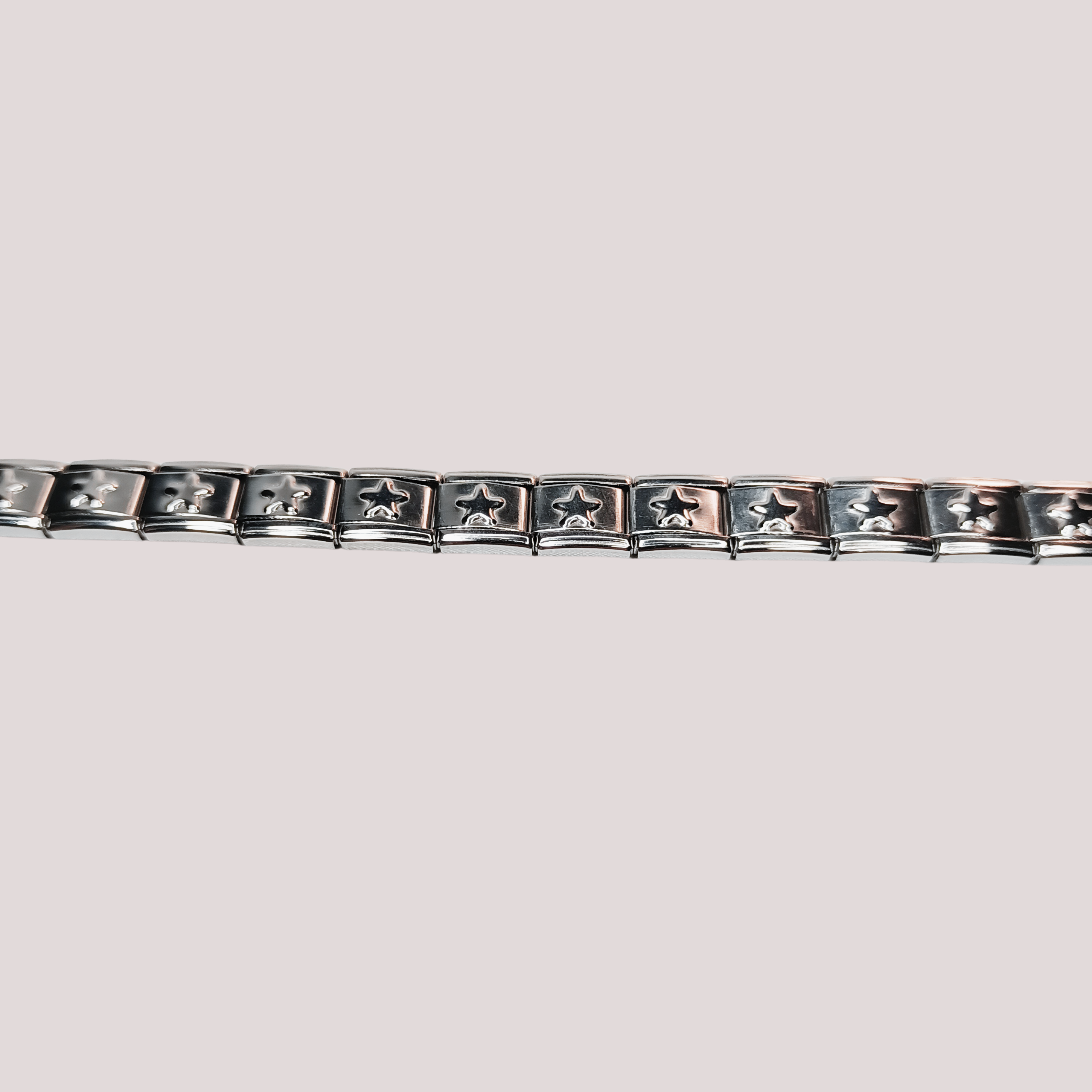 Çelik Charm